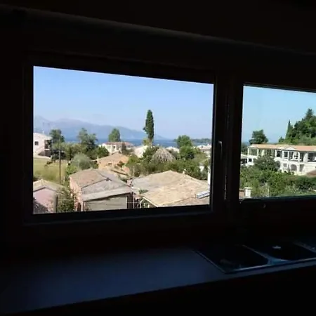 Wood Metal Glass Apartamento