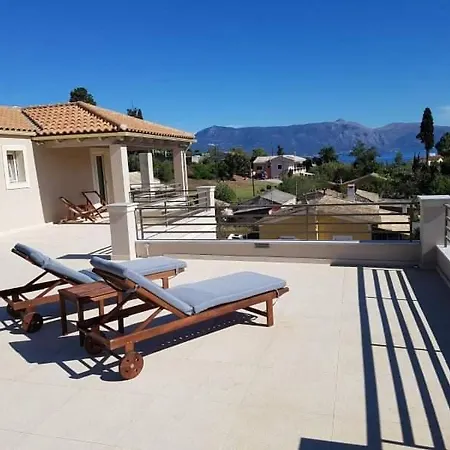 Wood Metal Glass Kontokali