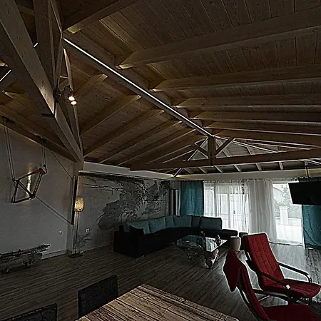 Wood Metal Glass Apartmán *